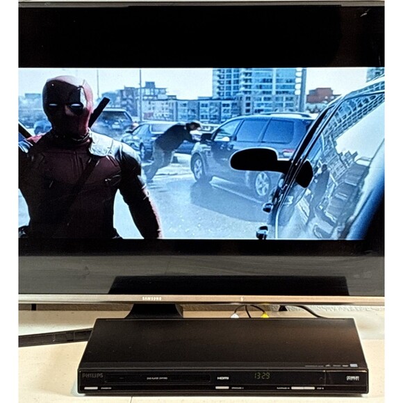 Philips DVP3982/37 DVD Player HDMI Connection W/ Remote & Cords (WORKS) - Picture 3 of 7